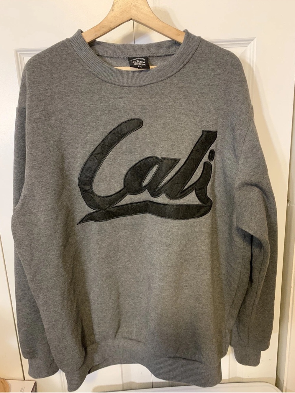 Original Deluxe Men’s Sz 2XL Cali Gray Sweatshirt